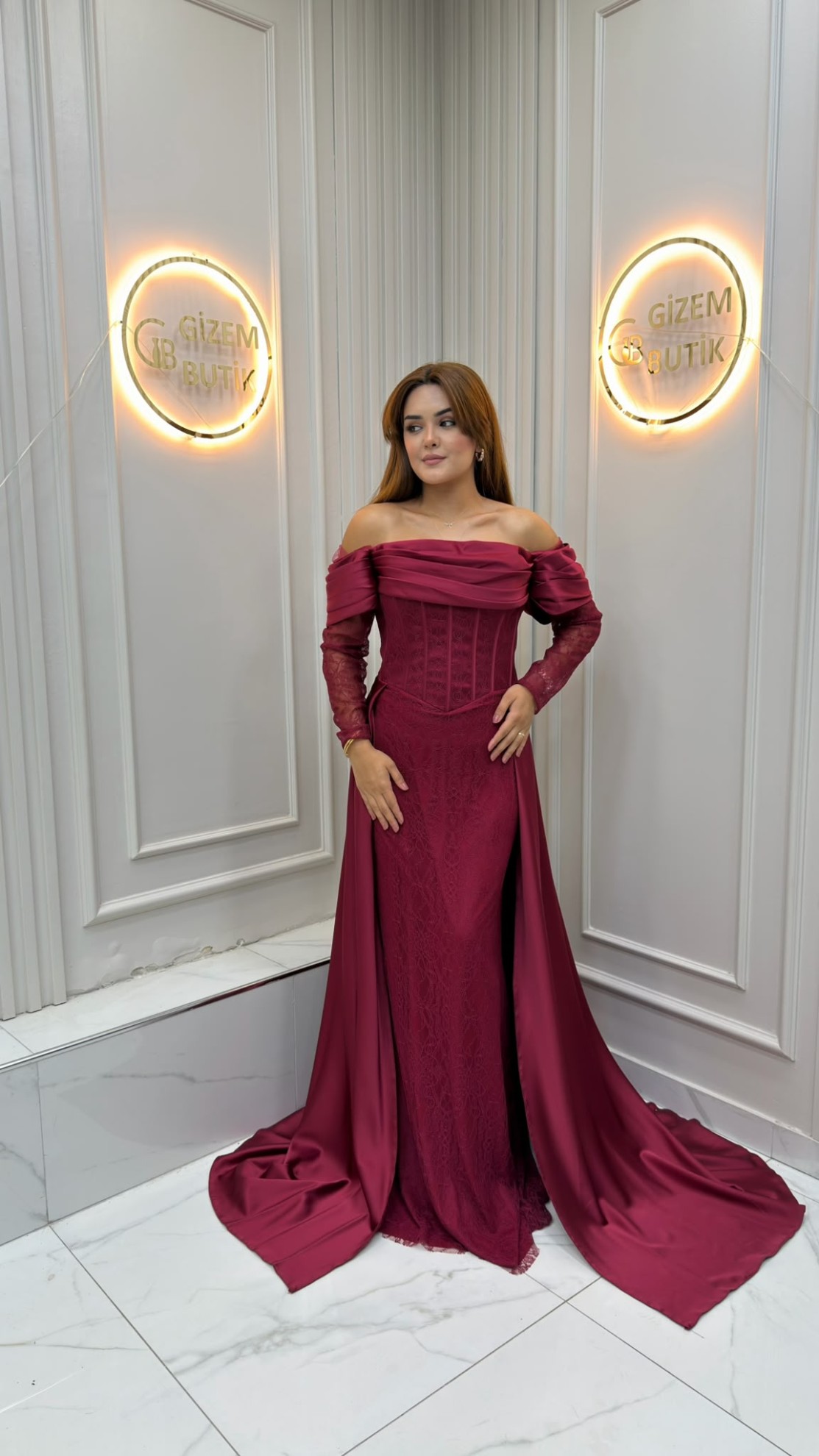 Sinem Abiye Siyah