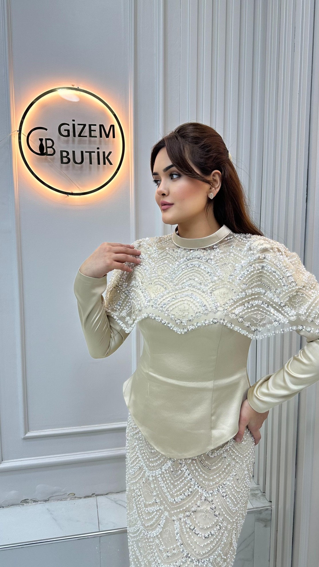 Esra Abiye Taş Rengi