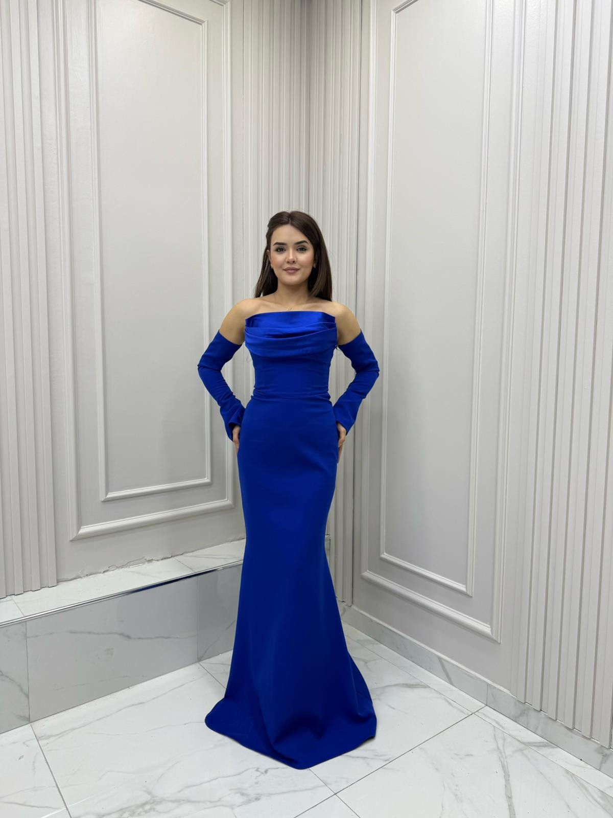 Rana Abiye Sax Mavisi